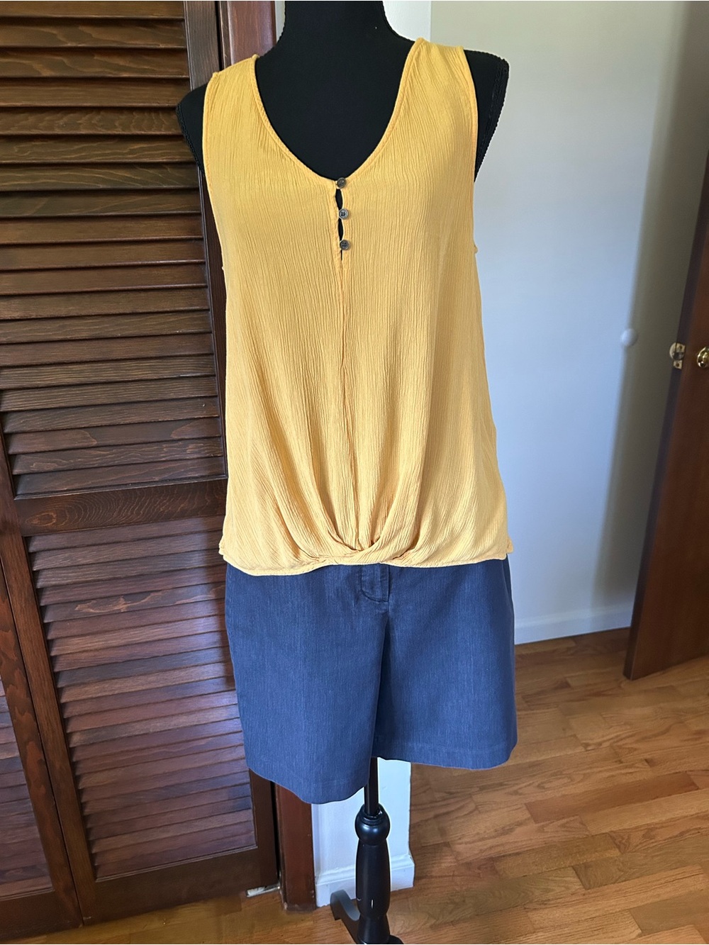 a.n.a Sleeveless Top